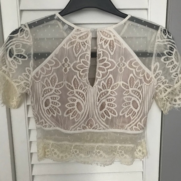 NWOT Lovers & Friends lace two piece skirt set - Picture 5 of 7